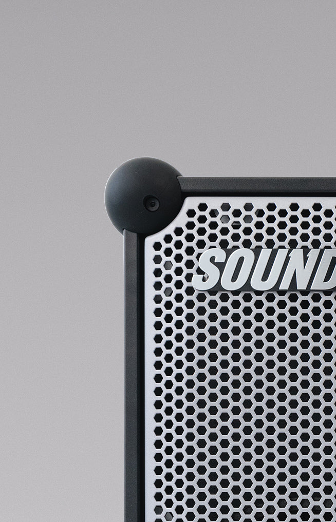 Durable design - A closeup of the shock-absorbing silicone ball corners on SOUNDBOKS 4